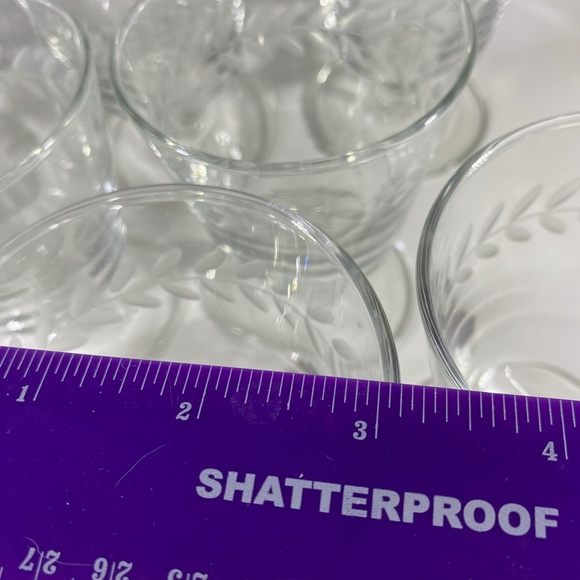 Set of 9 Vintage Glass Etched Laurel Leaf Vine Pattern Pedestal Berry Ice Cream - Picture 8 of 8
